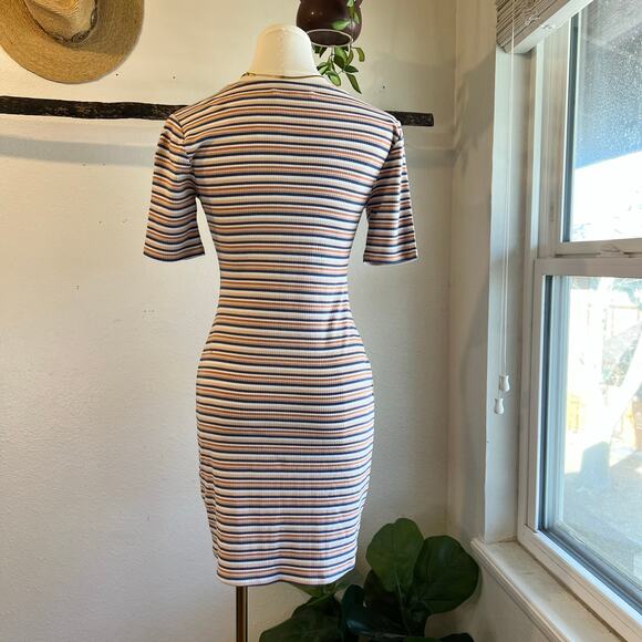 Abercrombie & Fitch Stretch Striped Button Detail Short Sleeve Dress Size XS NEW - Picture 5 of 12
